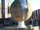 Fountain memorial to local lad - Percy Bysshe Shelley aka 'The Christmas Pudding'